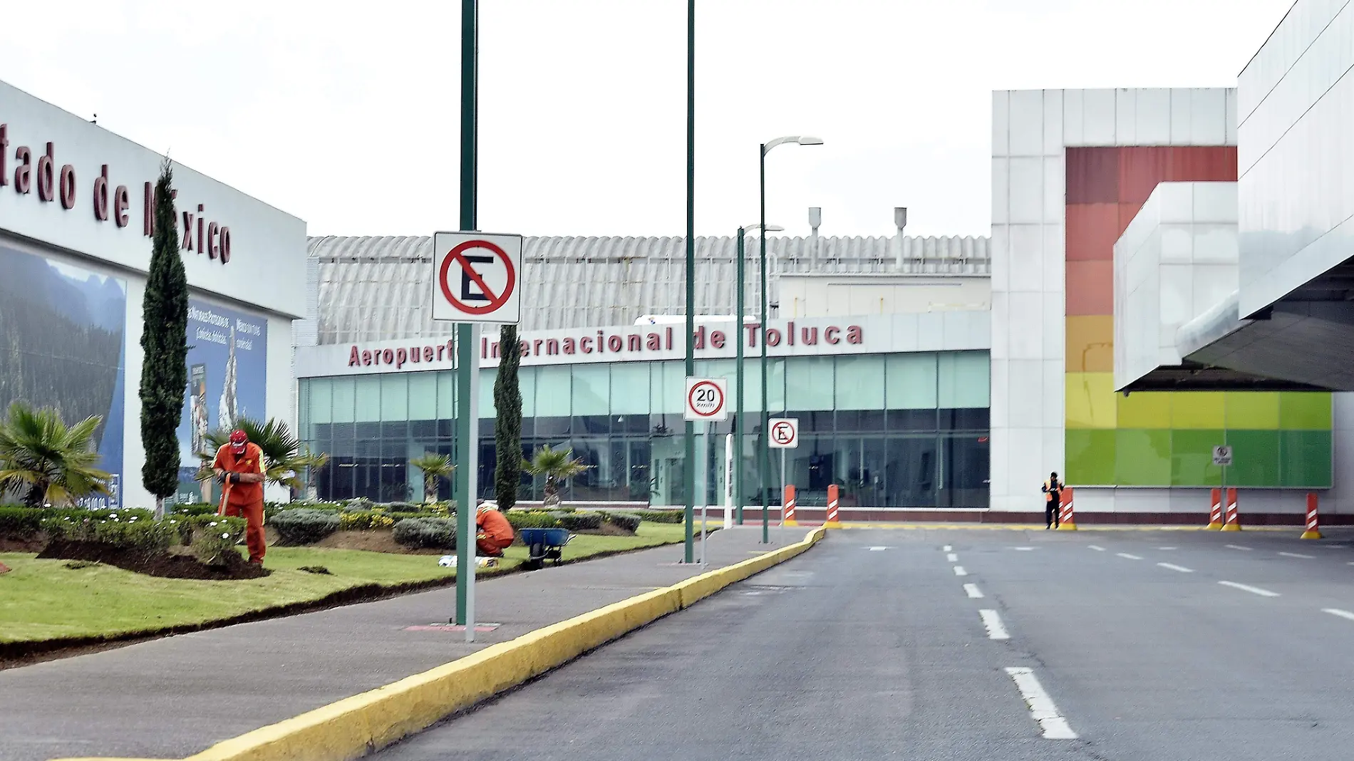 Aeropuerto Toluca03